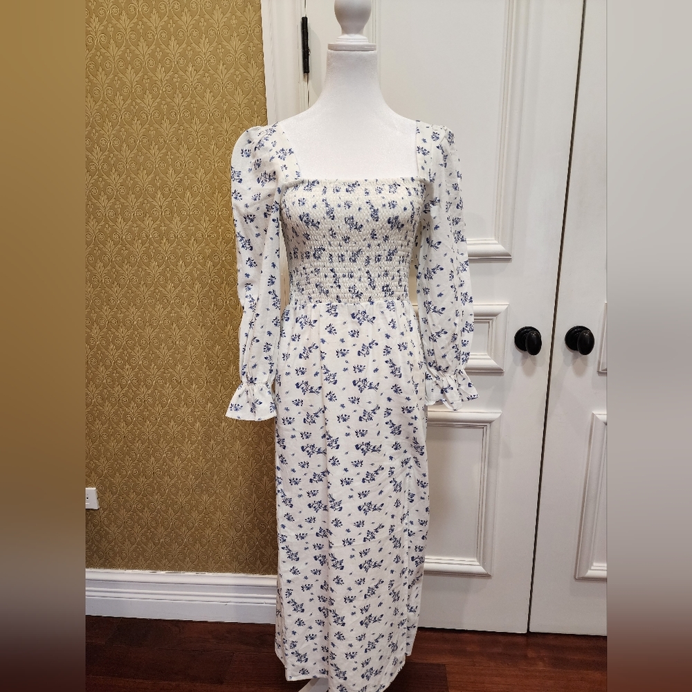HOUSE OF HARLOW FLORAL MAXI